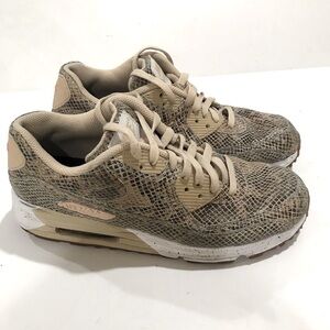 Nike air Max workout sneakers tenis shoes Sz 9 Lunarlon E